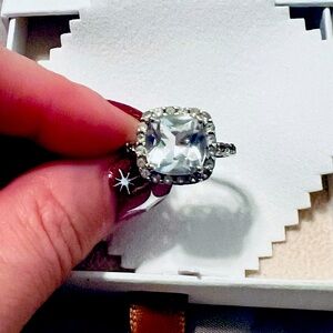 Multi-carat aquamarine in 10k white gold (Size 5)